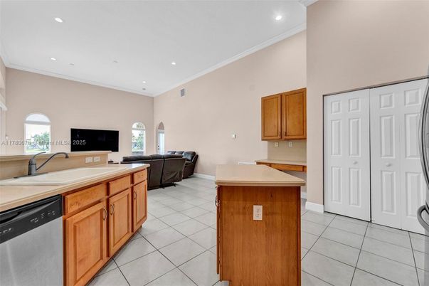 Interior, Kitchen, Living room, Recessed Lighting