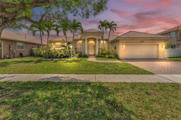 Attached, Backyard, Exterior, Facade, Mediterranean