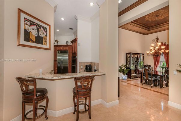 Chandelier, Dining room, Interior, Kitchen, Recessed Lighting, Stainless Steel Appliances