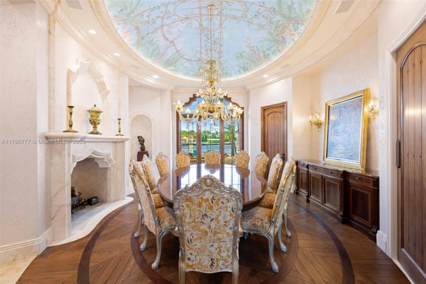 Chandelier, Dining room, Fireplace, Interior, Recessed Lighting, Wood Texture Flooring
