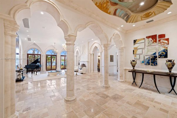 Interior, Piano, Recessed Lighting