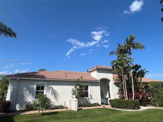 Backyard, Exterior, Facade, Spanish Mediterranean