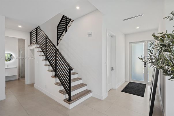 Interior, Recessed Lighting