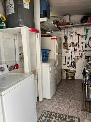 Interior, Washer
