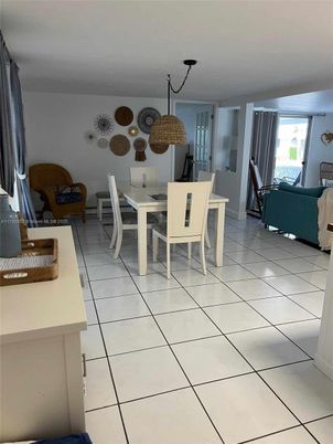 Dining room, Interior, Pendant Lights