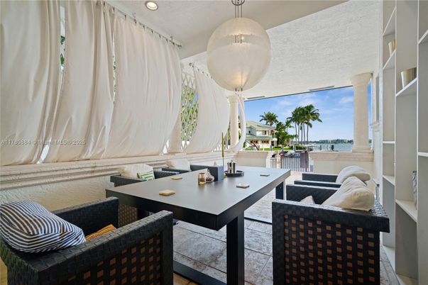 Interior, Pendant Lights, Recessed Lighting