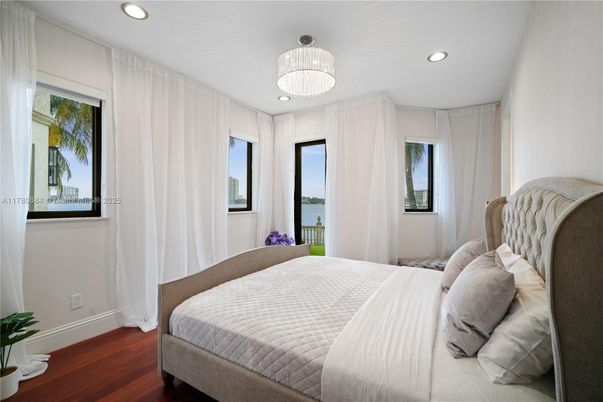 Bedroom, Chandelier, Interior, Recessed Lighting, Water, Wood Texture Flooring