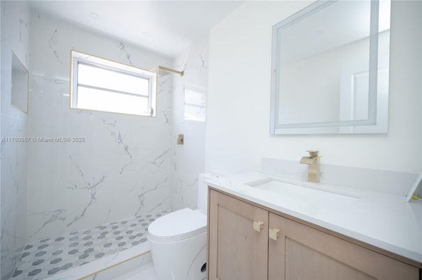 Bathroom, Interior, Marble Walls