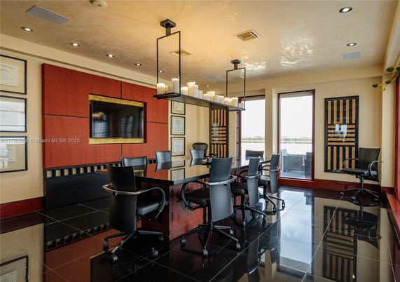 Interior, Pendant Lights, Recessed Lighting