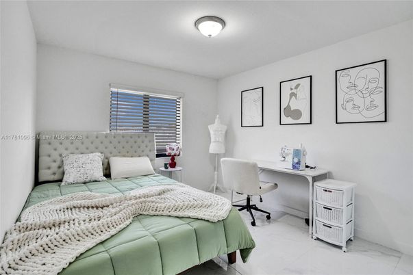 Bedroom, Home Office, Interior