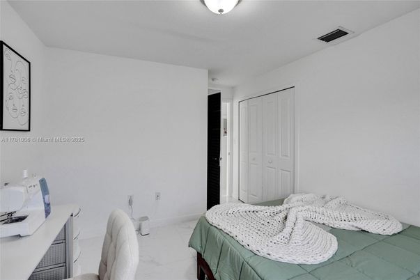 Bedroom, Interior, Marble