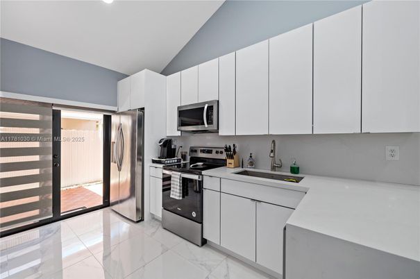 Interior, Kitchen, Marble, Recessed Lighting, Stainless Steel Appliances