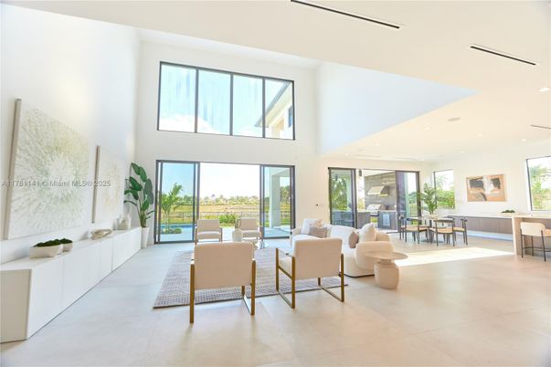Dining room, Interior, Living room, Recessed Lighting