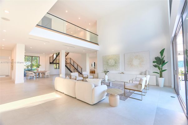 Dining room, Interior, Living room, Recessed Lighting