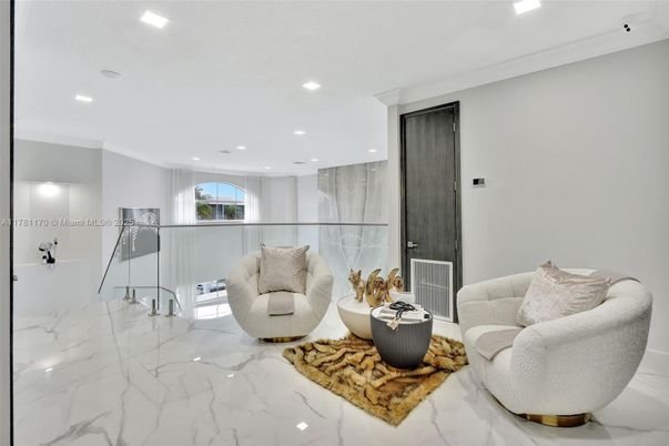 Interior, Living room, Marble, Recessed Lighting