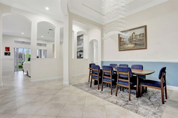 Dining room, Interior, Recessed Lighting