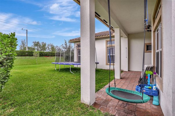 Backyard, Exterior, Playground