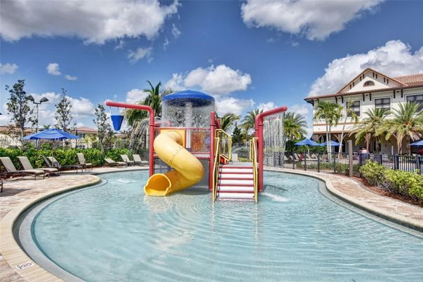 Exterior, Playground, Pool