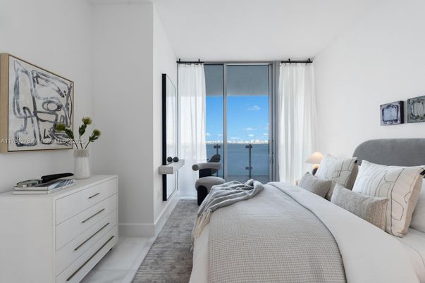 Bedroom, Interior, Water