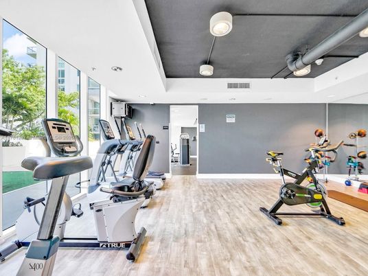 Fitness Equipment, Interior, Recessed Lighting, Wood Texture Flooring