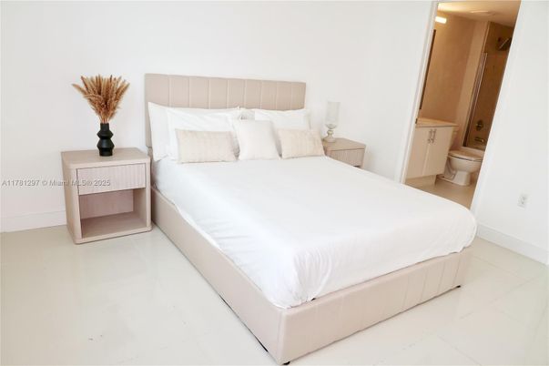 Bathroom, Bedroom, Interior