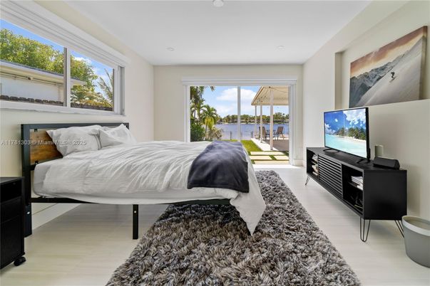 Bedroom, Interior, Recessed Lighting, Water, Wood Texture Flooring