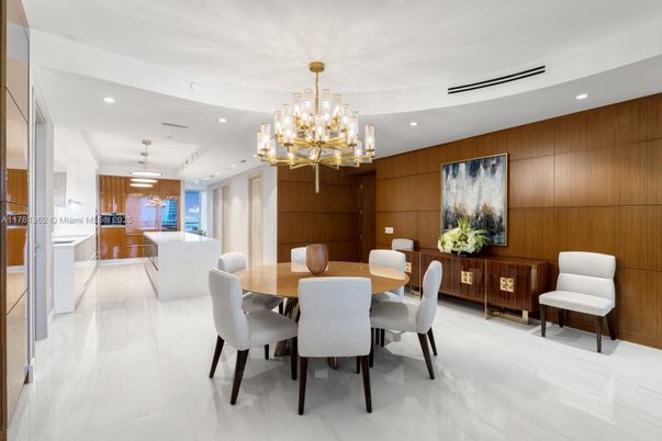 Chandelier, Dining room, Interior, Pendant Lights, Recessed Lighting, Wooden Walls