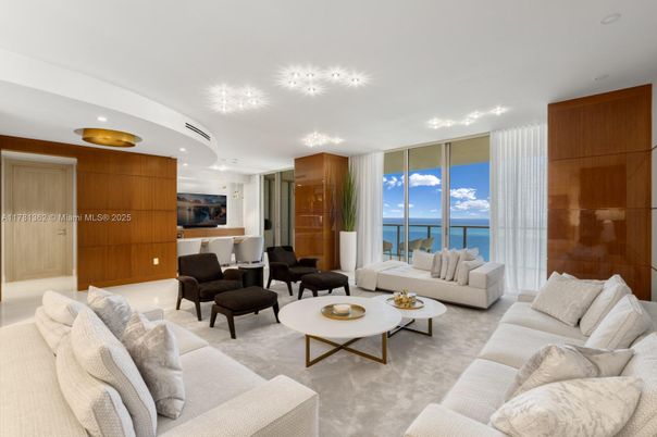Interior, Living room, Recessed Lighting, Water