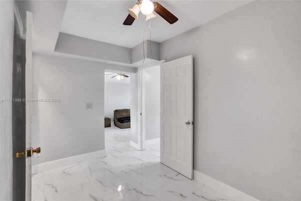 Empty room, Interior, Marble