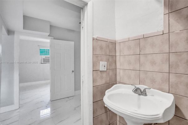 Bathroom, Interior, Marble