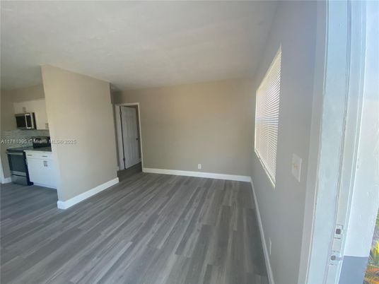 Empty room, Interior, Kitchen, Wood Texture Flooring