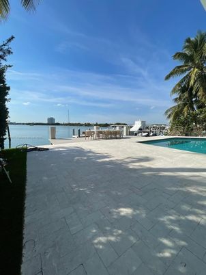 Exterior, Pool, Water