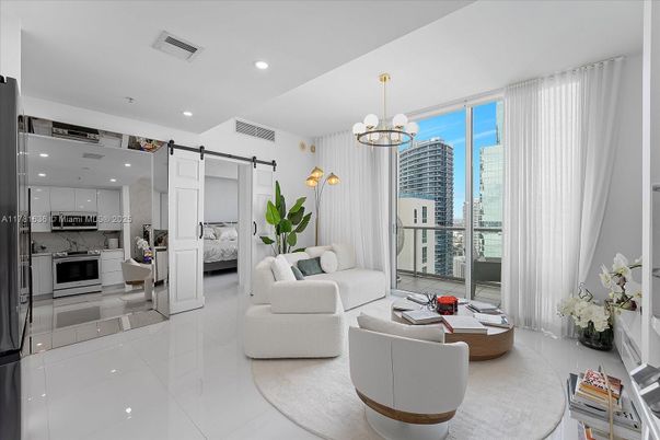 Chandelier, Interior, Kitchen, Living room, Pendant Lights, Recessed Lighting