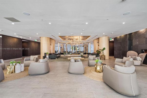 Chandelier, Dining room, Interior, Living room, Recessed Lighting