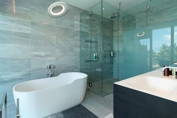 Bathroom, Free Standing Baths, Glass Shower, Interior
