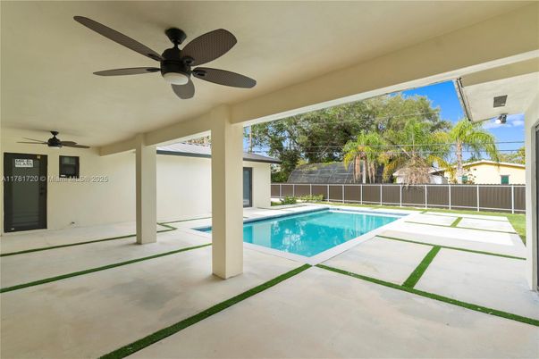 Exterior, Glass Ceilings, Pool, Sun Room