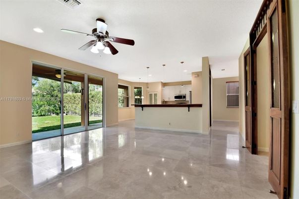 Empty room, Interior, Kitchen, Pendant Lights, Recessed Lighting