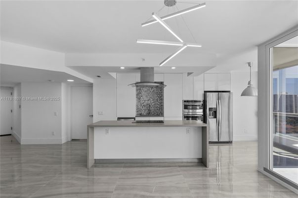 Interior, Kitchen, Pendant Lights, Recessed Lighting, Stainless Steel Appliances