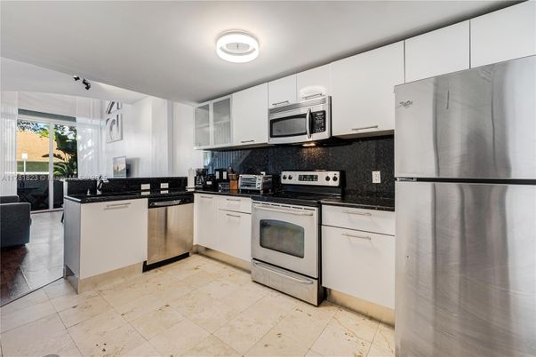 Interior, Kitchen, Stainless Steel Appliances