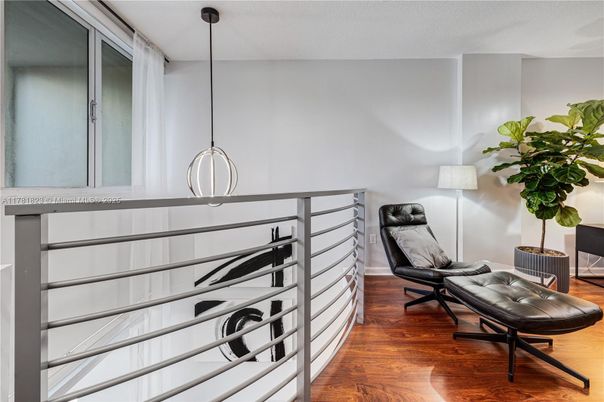 Interior, Pendant Lights, Wood Texture Flooring
