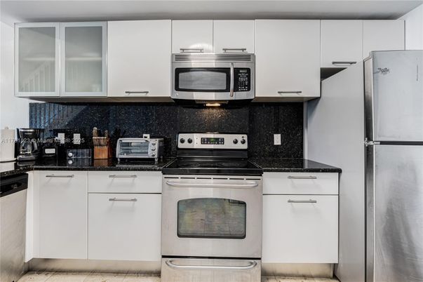 Interior, Kitchen, Stainless Steel Appliances