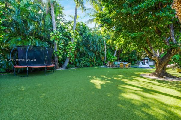 Backyard, Exterior, Playground