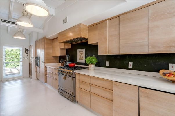 Interior, Kitchen, Pendant Lights, Stainless Steel Appliances