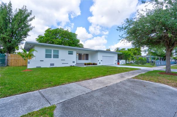 Attached, Backyard, Exterior, Facade, Ranch