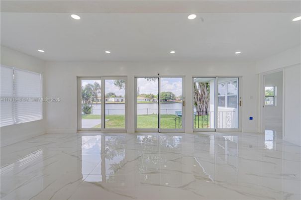 Empty room, Interior, Marble, Recessed Lighting, Water