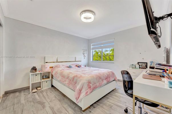 Bedroom, Home Office, Interior, Wood Texture Flooring