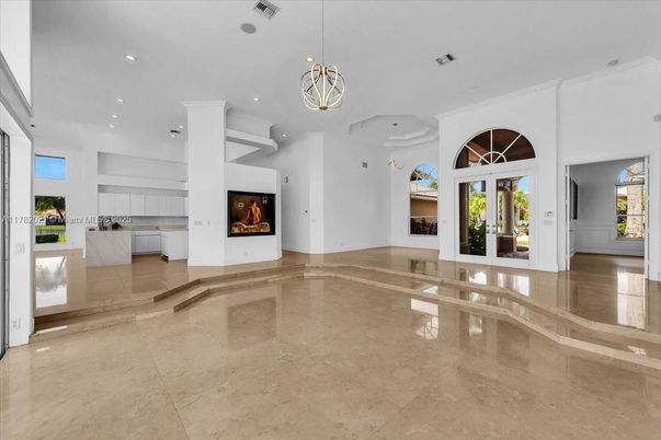 Empty room, Fireplace, Interior, Pendant Lights, Recessed Lighting