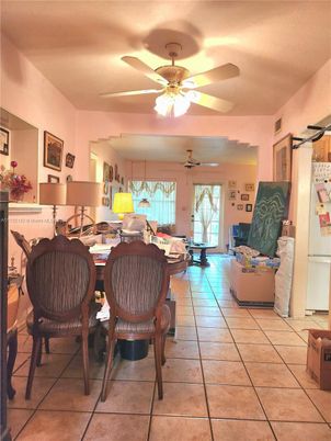 Dining room, Interior
