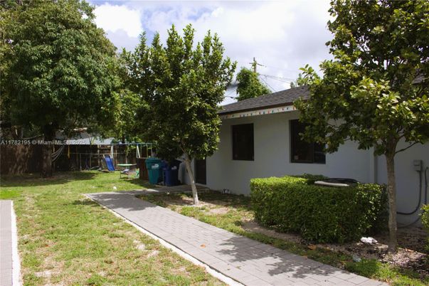Backyard, Exterior, Playground