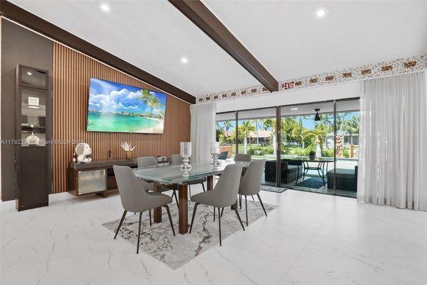 Dining room, Interior, Marble, Recessed Lighting